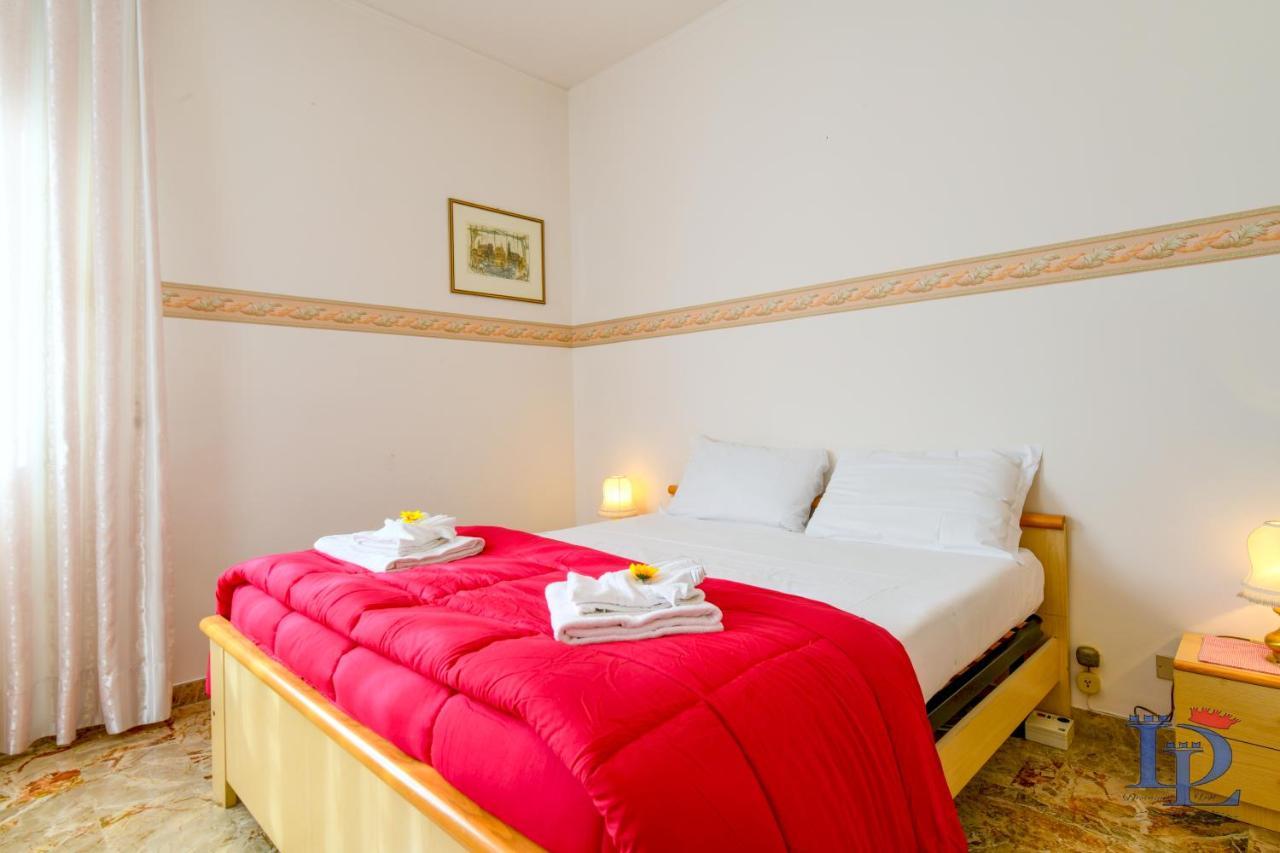 Desenzanoloft Official Partner Marriott Homes & Villas - The Sunflower Front Lake Desenzano del Garda Eksteriør bilde